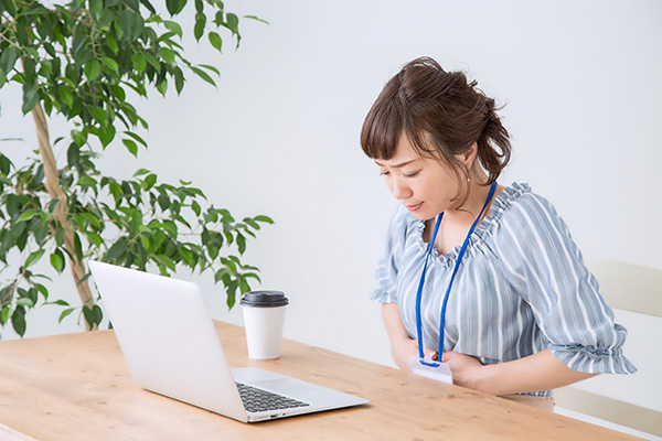 慢性的な腹痛にご注意 知っておきたい病気 医療 からだケアナビ